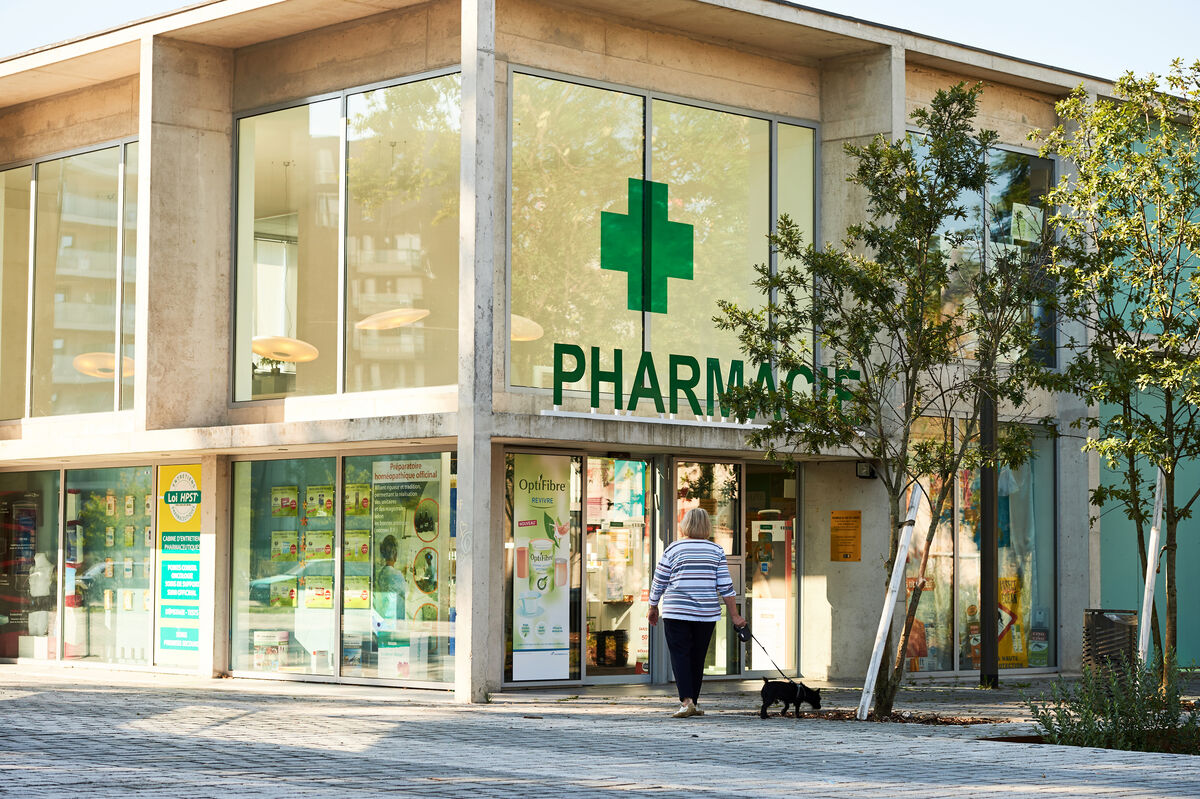 Témoignage : "J’ai placé l’argent de la vente de ma pharmacie en SCPI"